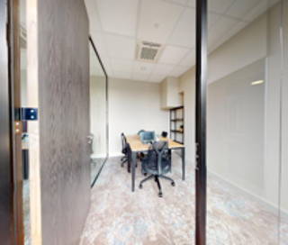 Bureau privé 7 m² 2 postes Coworking Rue Saint-Etienne Lille 59800 - photo 1